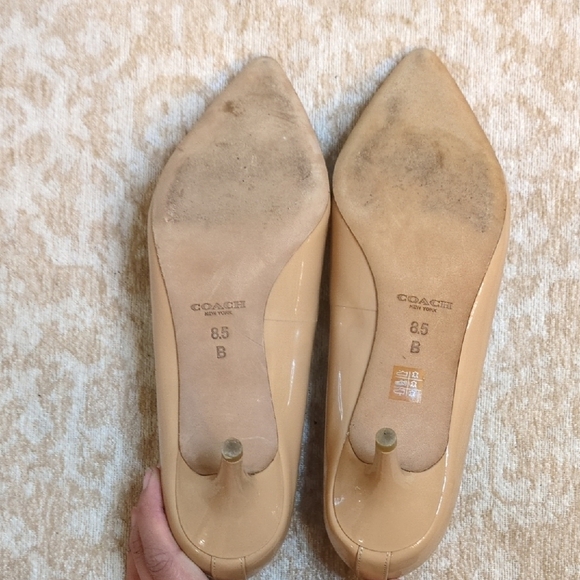 Coach Grand Nude Patent Leather Pumps for Office β Size 8.5B - Picture 8 of 13